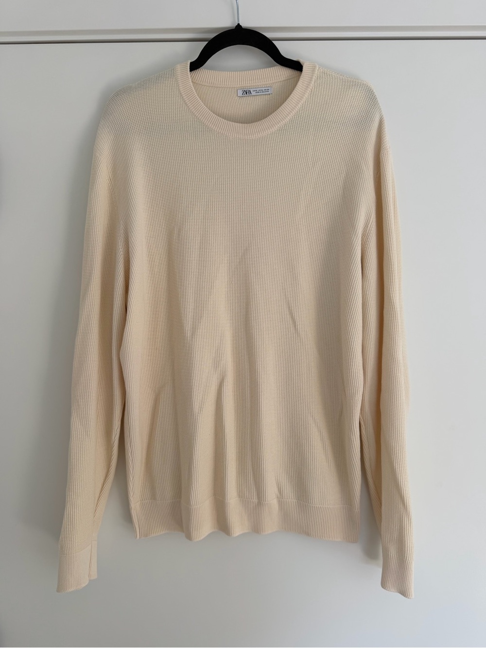 Zara Men’s Cream Crewneck Waffle-Knit Sweater